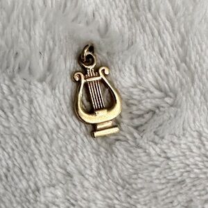 Alpha Chi Omega Lyre Pendant